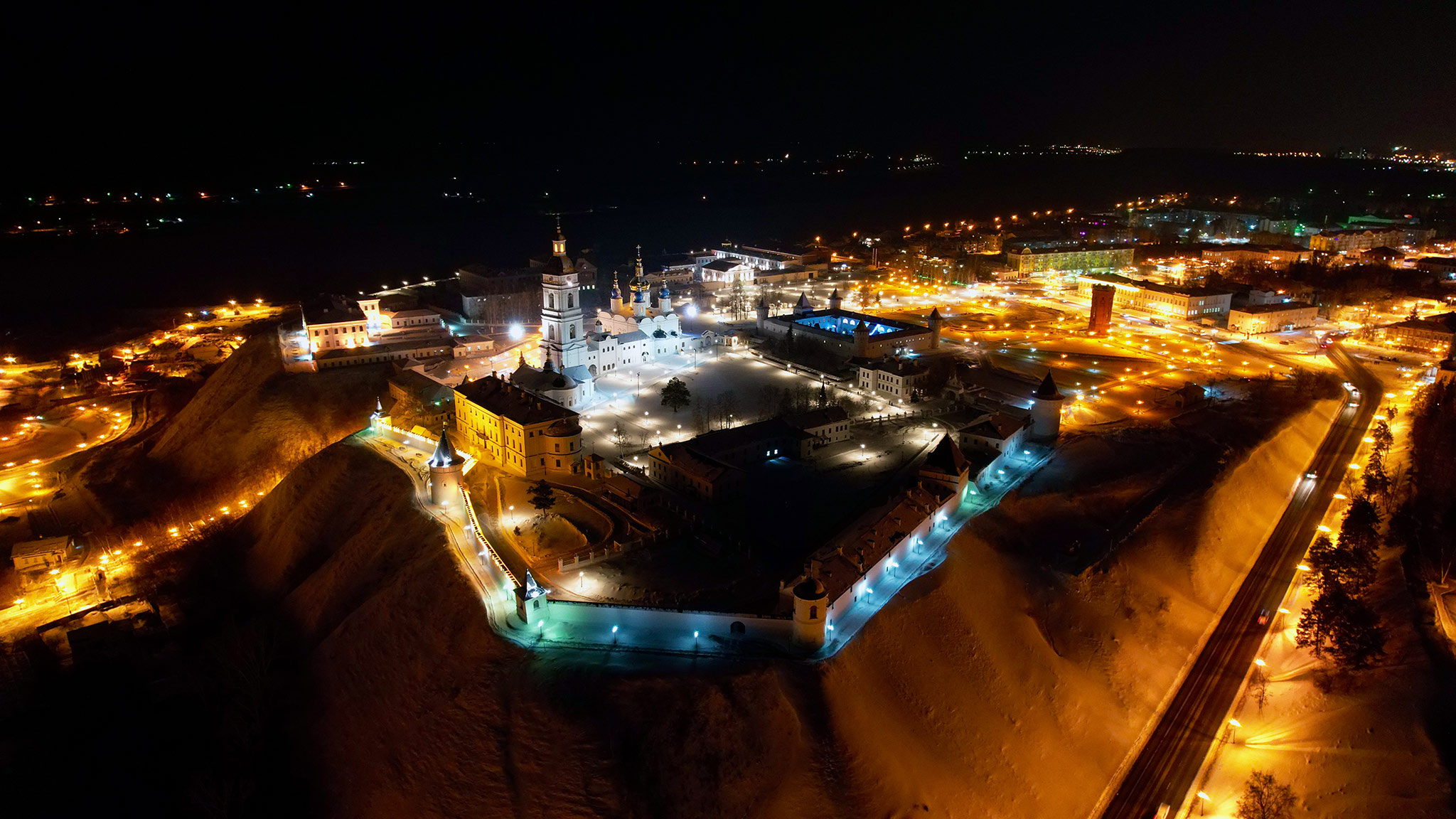 Тобольский Кремль (Tobolsk Kremlin at night)